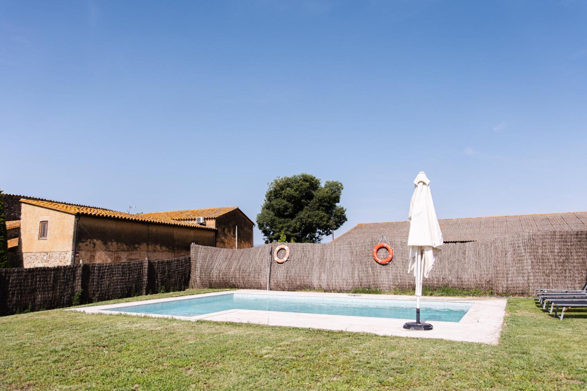 Agroturisme Sant Dionis Campllong Εξωτερικό φωτογραφία